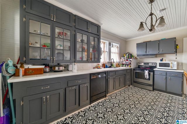 8571 HIGHWAY 31, Calera, AL 35040