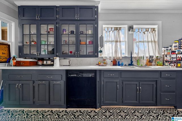 8571 HIGHWAY 31, Calera, AL 35040