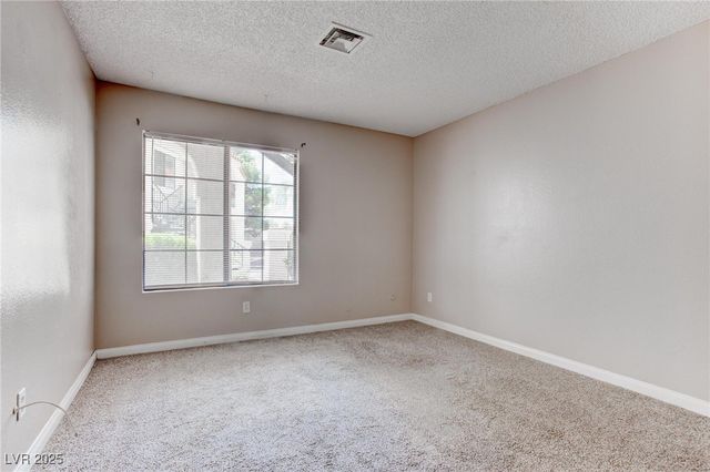 4860 Nara Vista Way 104, Las Vegas, NV 89103