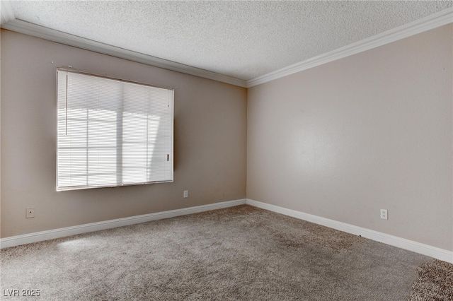 4860 Nara Vista Way 104, Las Vegas, NV 89103