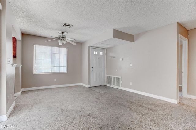 4860 Nara Vista Way 104, Las Vegas, NV 89103