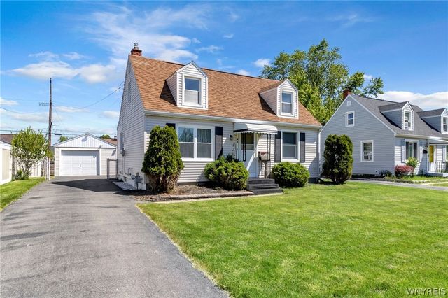 42 Daniel Avenue, Cheektowaga, NY 14225