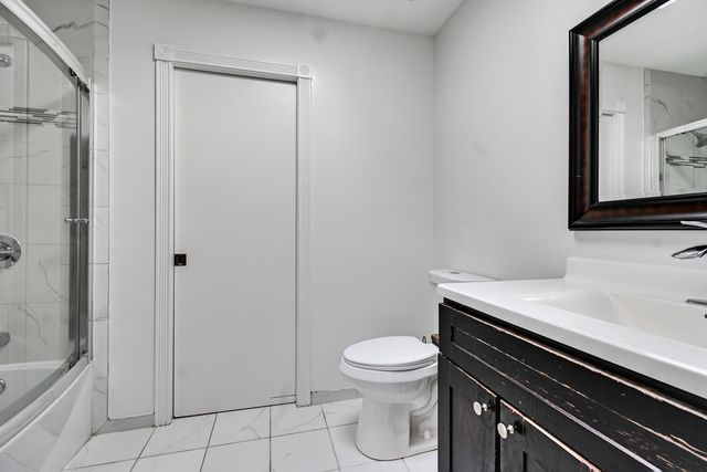 18409 Willow Lane, Lansing, IL 60438