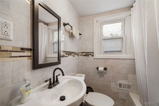 120 Richlawn Avenue, Buffalo, NY 14215