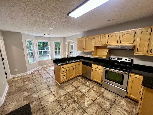 499 Scenic Hills Rd, Pulaski, TN 38478