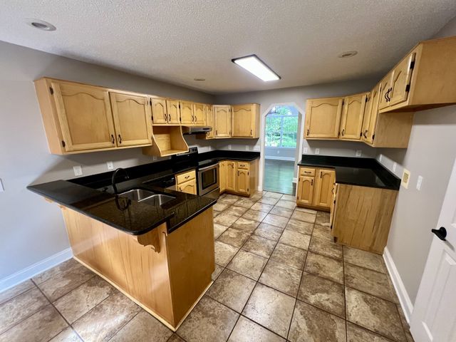 499 Scenic Hills Rd, Pulaski, TN 38478
