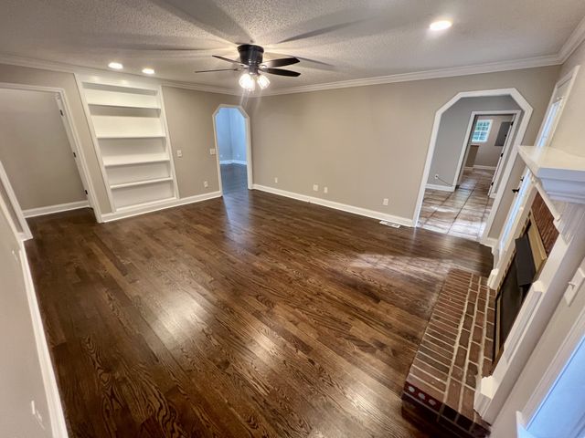 499 Scenic Hills Rd, Pulaski, TN 38478