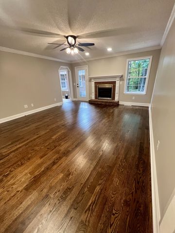499 Scenic Hills Rd, Pulaski, TN 38478