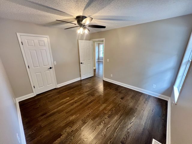 499 Scenic Hills Rd, Pulaski, TN 38478