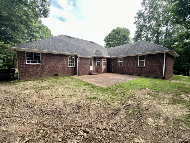 499 Scenic Hills Rd, Pulaski, TN 38478