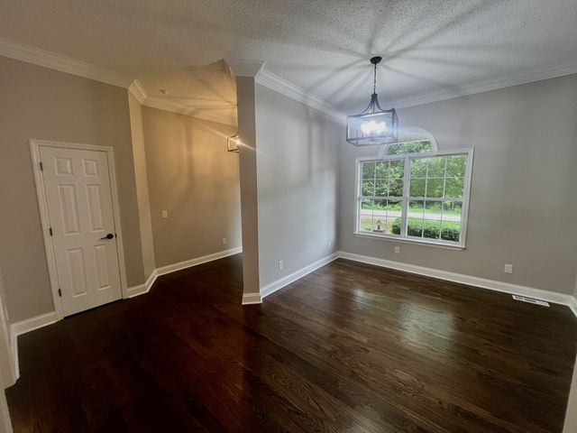 499 Scenic Hills Rd, Pulaski, TN 38478
