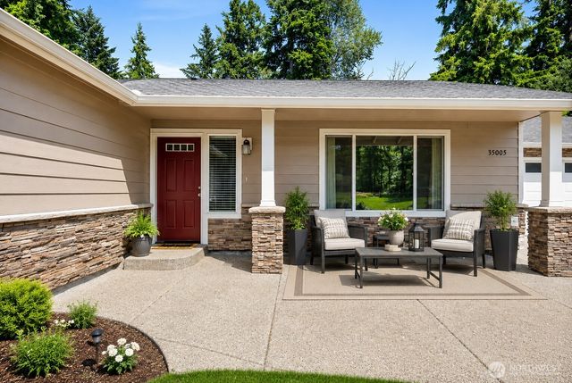 35005 96th Avenue S, Roy, WA 98580