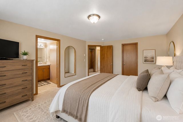 35005 96th Avenue S, Roy, WA 98580