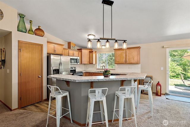 35005 96th Avenue S, Roy, WA 98580