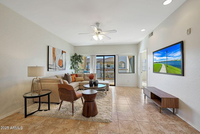 7609 E Indian Bend Unit 3011 Road, Scottsdale, AZ 85250