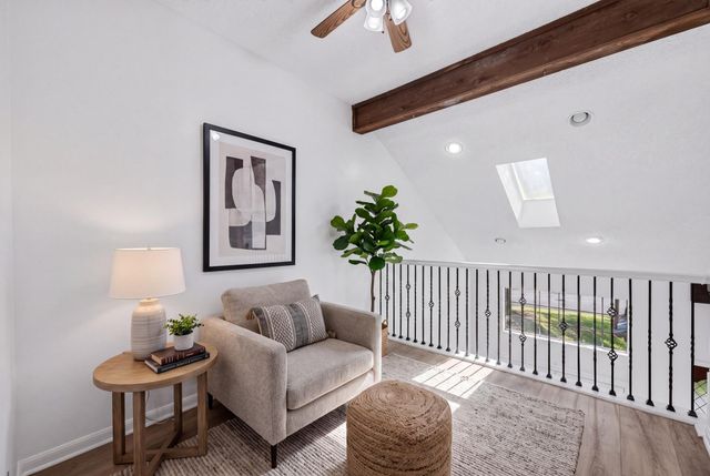 10819 Crown Colony DR 4, Austin, TX 78747