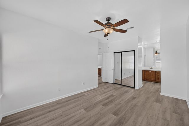 10819 Crown Colony DR 4, Austin, TX 78747