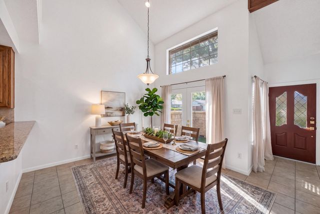 10819 Crown Colony DR 4, Austin, TX 78747