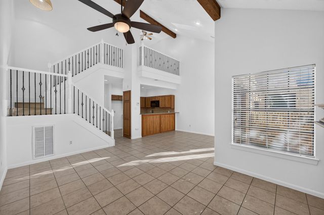 10819 Crown Colony DR 4, Austin, TX 78747