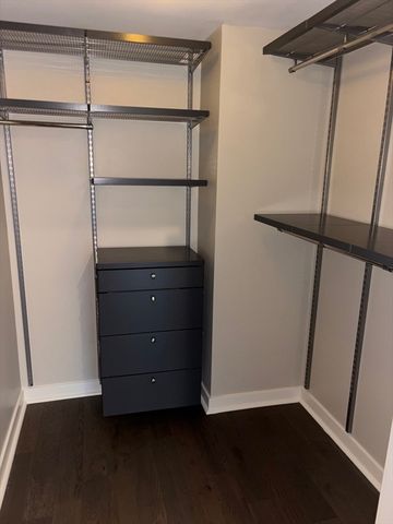 130 John St 355, Lowell, MA 01852