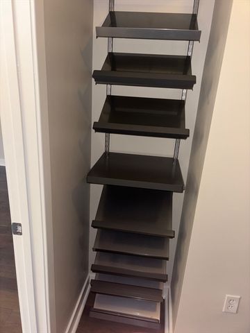 130 John St 355, Lowell, MA 01852