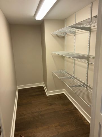 130 John St 355, Lowell, MA 01852