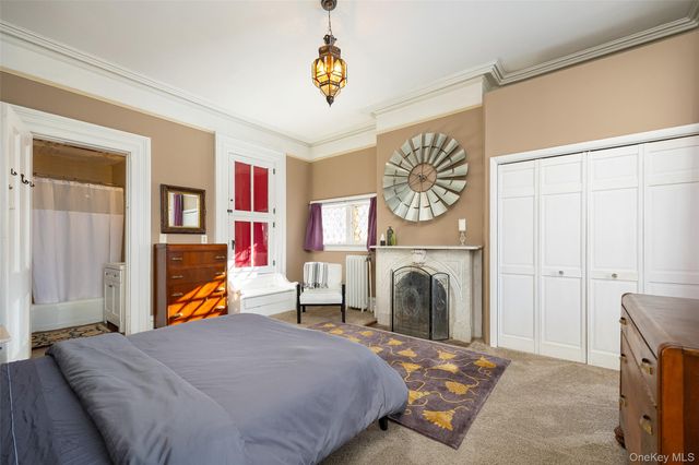 12 Hanscom Avenue, Poughkeepsie, NY 12601