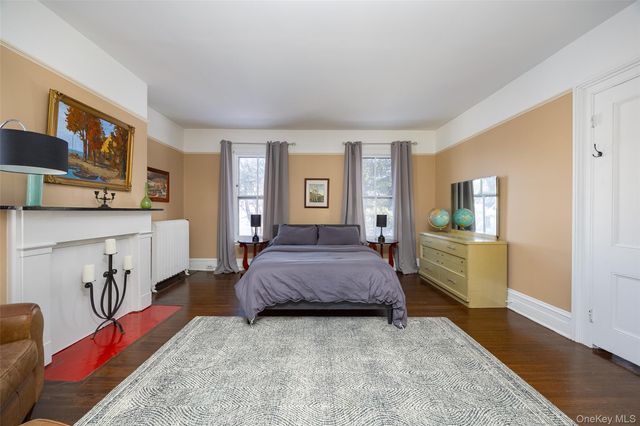 12 Hanscom Avenue, Poughkeepsie, NY 12601