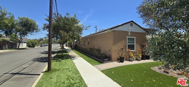 2690 Oregon Avenue, Long Beach, CA 90806