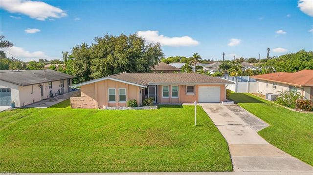 1216 SE 27th ST, Cape Coral, FL 33904