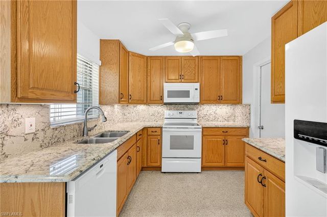 1216 SE 27th ST, Cape Coral, FL 33904