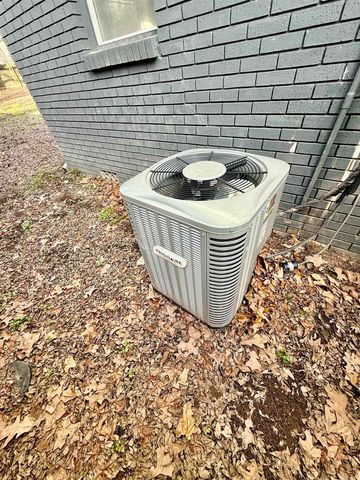 7702 Iowa Drive, Little Rock, AR 72227