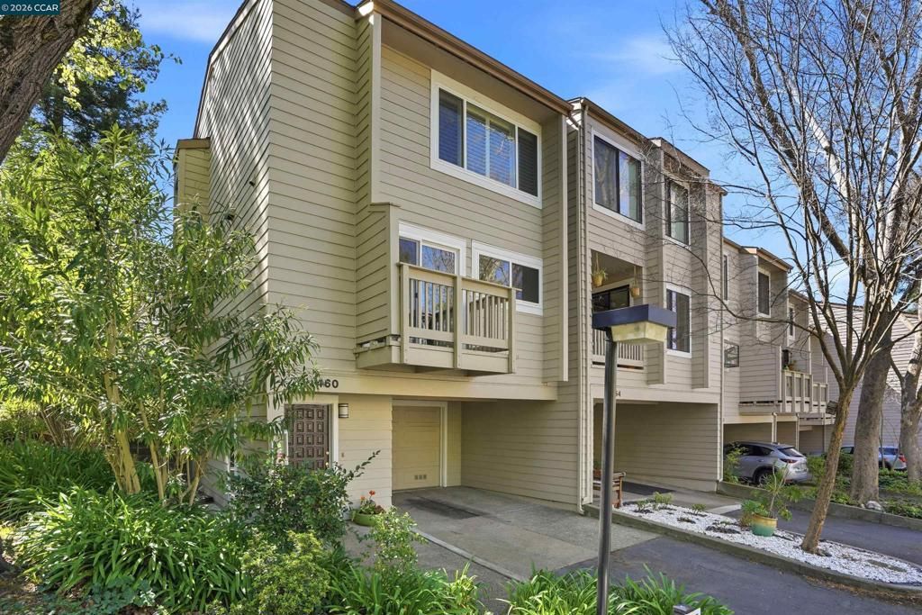 460 460 Woodminster Drive, Moraga, CA 94556