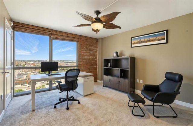 600 E Admiral Boulevard 1703, Kansas City, MO 64106