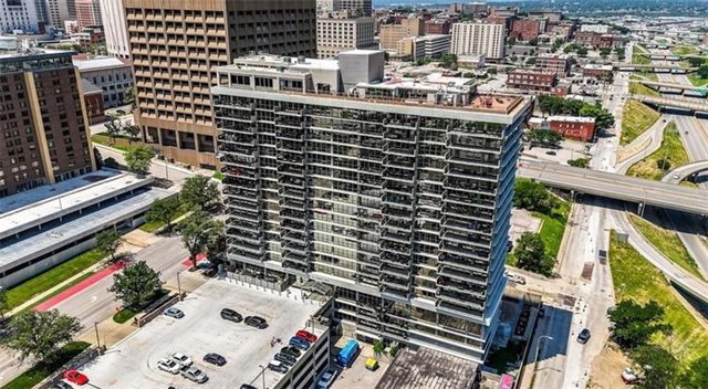 600 E Admiral Boulevard 1703, Kansas City, MO 64106