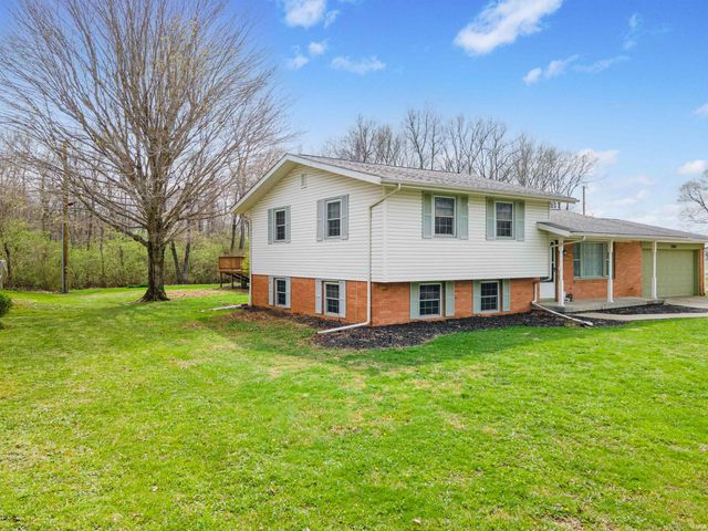 2305 W Clearview Drive, Marion, IN 46952