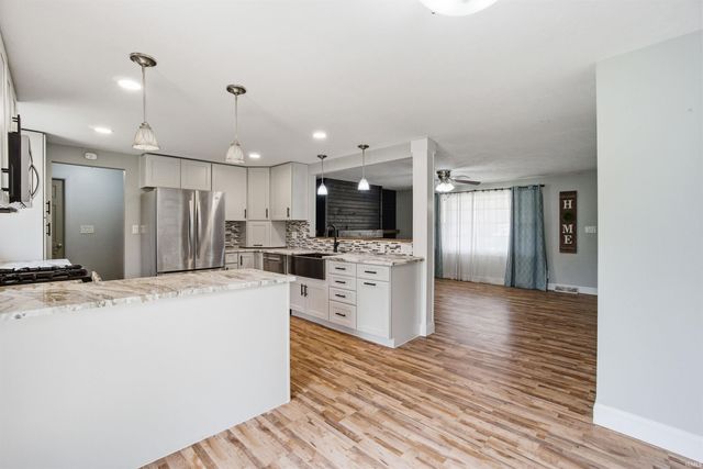 2305 W Clearview Drive, Marion, IN 46952