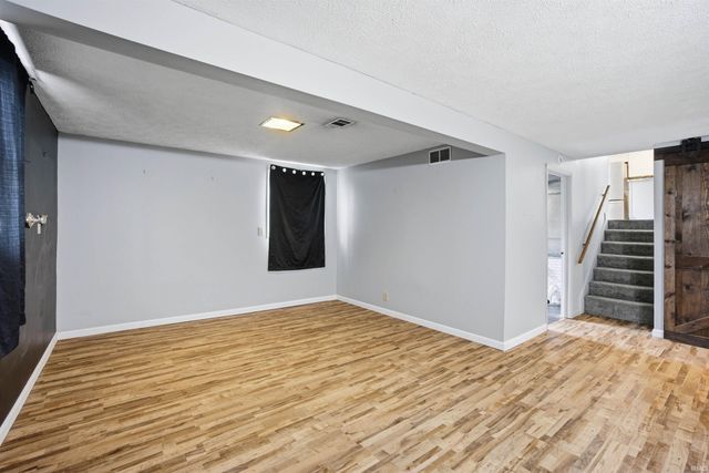 2305 W Clearview Drive, Marion, IN 46952