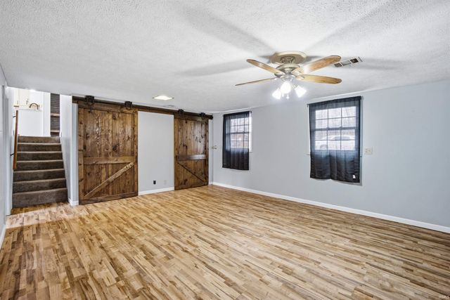 2305 W Clearview Drive, Marion, IN 46952