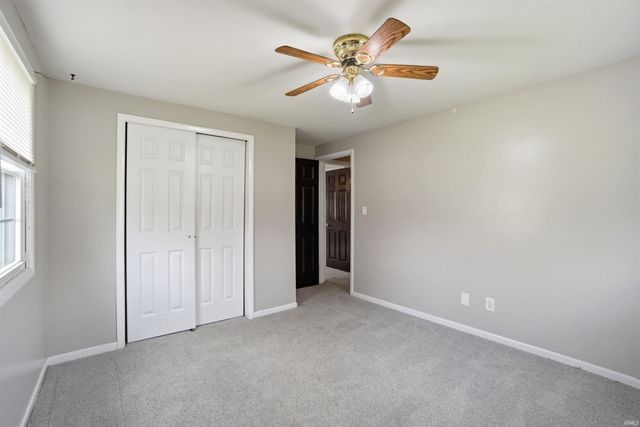 2305 W Clearview Drive, Marion, IN 46952