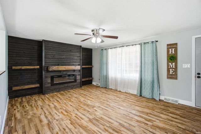 2305 W Clearview Drive, Marion, IN 46952