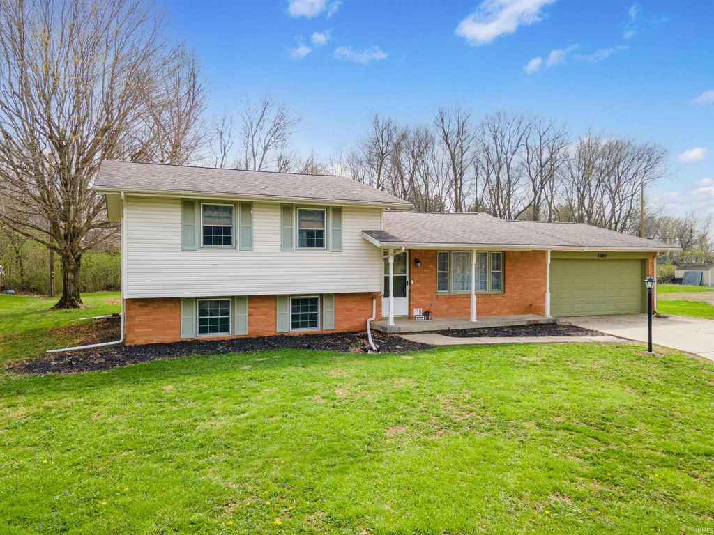 2305 W Clearview Drive, Marion, IN 46952