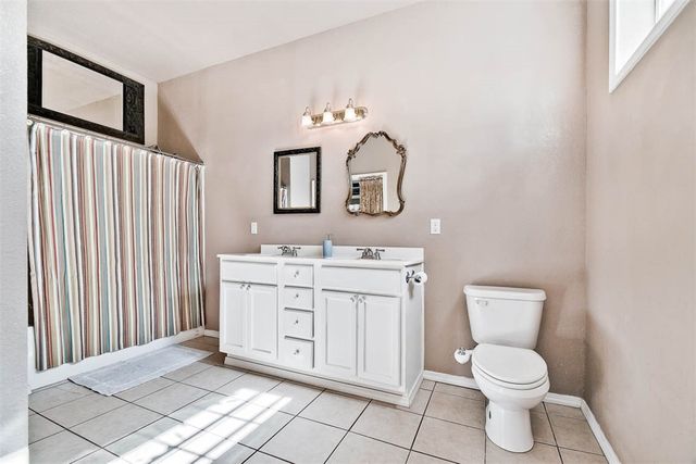 735 E Parks Street, Prairie Grove, AR 72753