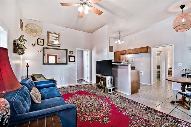 735 E Parks Street, Prairie Grove, AR 72753