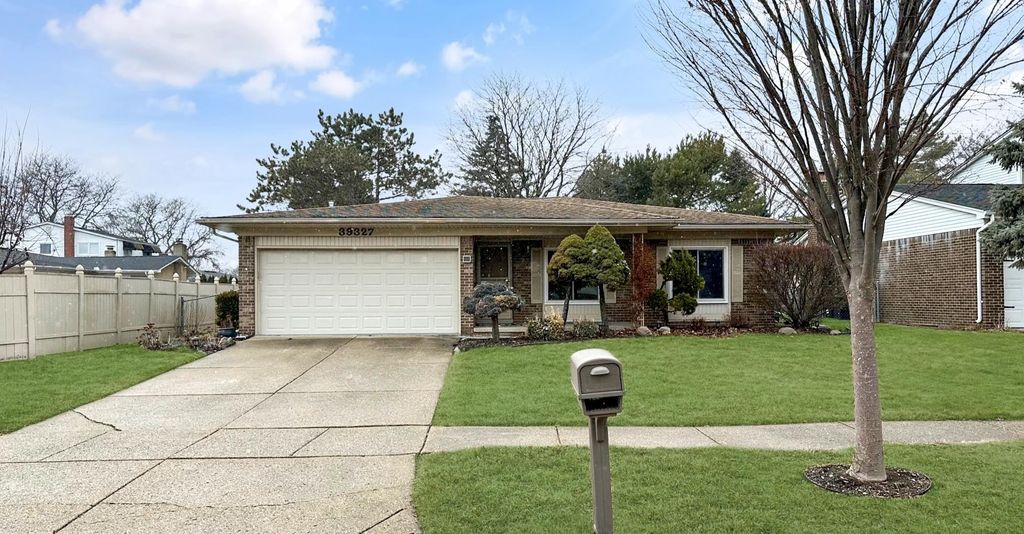 39327 Timberlane Drive, Sterling Heights, MI 48310