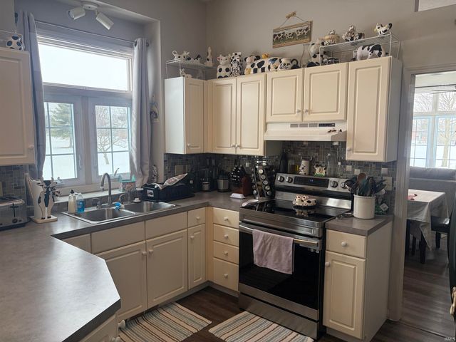 8123 W Ashford Lane, Muncie, IN 47304