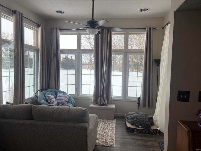 8123 W Ashford Lane, Muncie, IN 47304