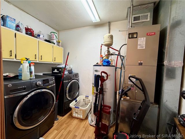 2099 E Gardner Lane, Madison, IN 47250