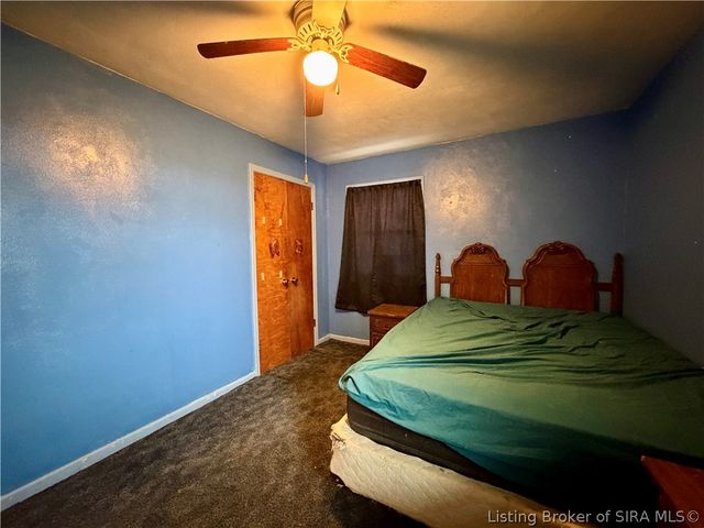 2099 E Gardner Lane, Madison, IN 47250