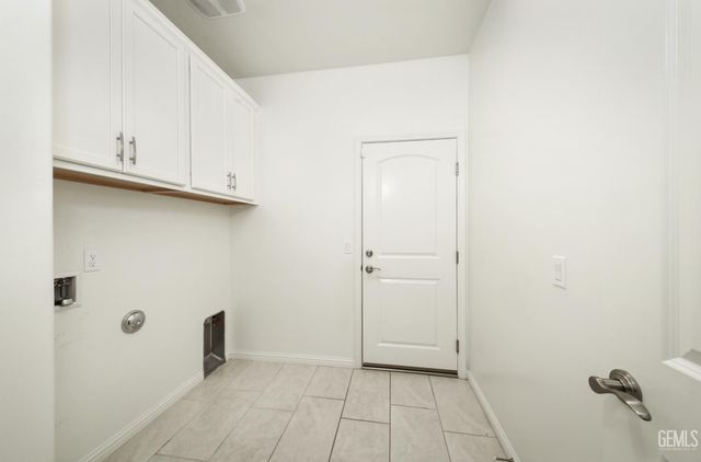 14317 Pemberley Passage, Bakersfield, CA 93311